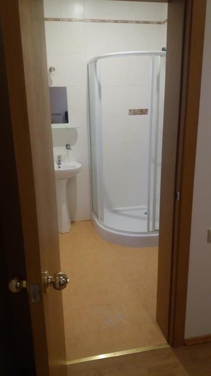 Vidu Guest House Утена Экстерьер фото