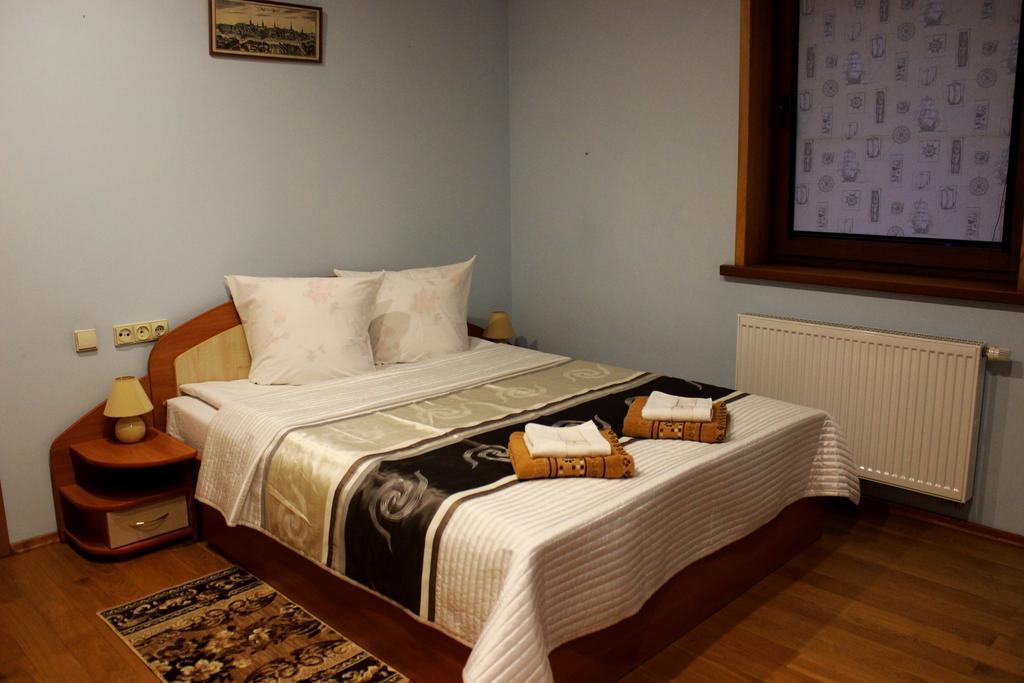Vidu Guest House Утена Экстерьер фото