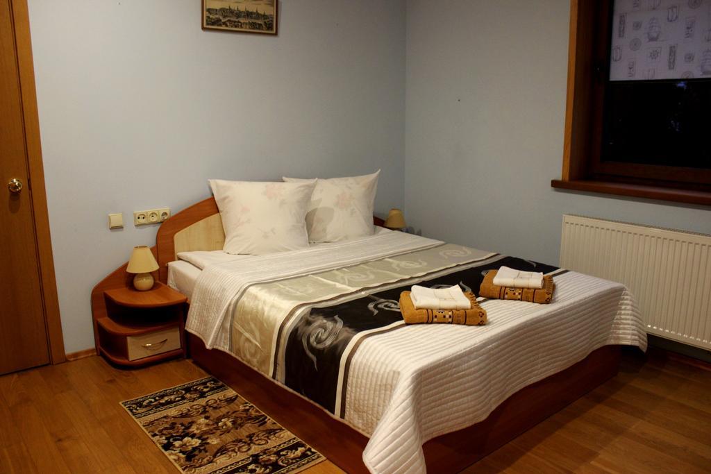Vidu Guest House Утена Экстерьер фото